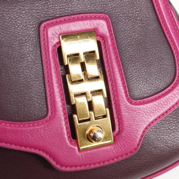 LOUIS VUITTON Art Deco Trapezio Shoulder Bag Leather Pink M97085 Auth 125367AV - Picture 11 of 16